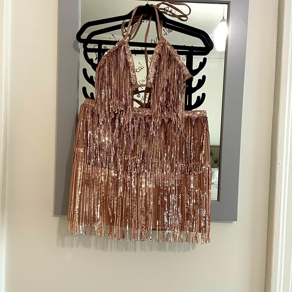 Two piece set 🥰 - Picture 1 of 6